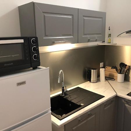 Haussmannien Townhouse Sete Hyper Centre Pieton H Apartment Luaran gambar