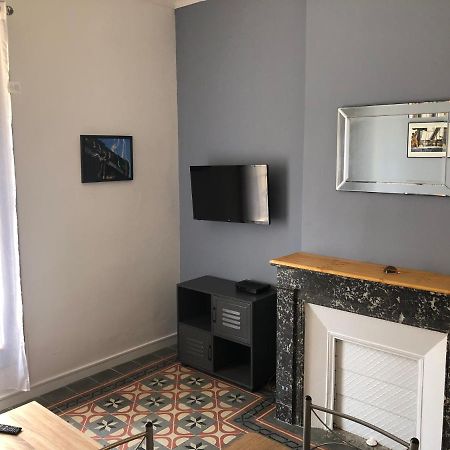 Haussmannien Townhouse Sete Hyper Centre Pieton H Apartment Luaran gambar