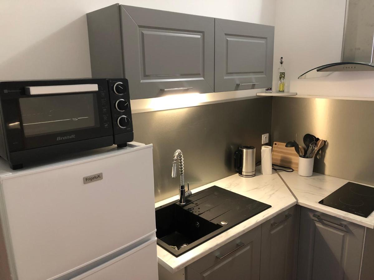 Haussmannien Townhouse Sete Hyper Centre Pieton H Apartment Luaran gambar